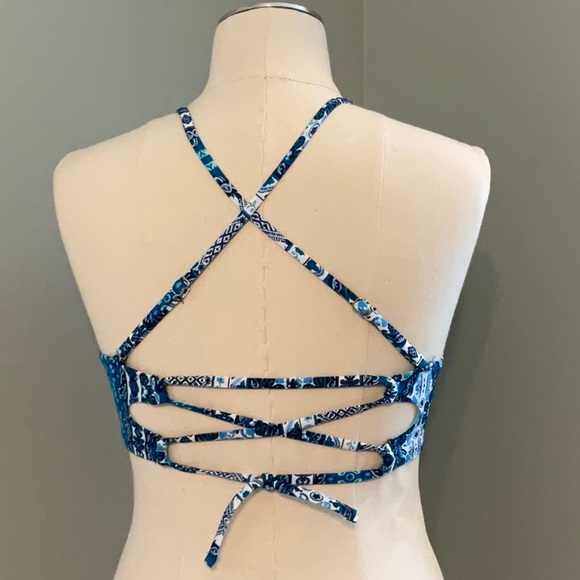 Xhilaration swimsuit top. Sz Medium NWT - Picture 5 of 7